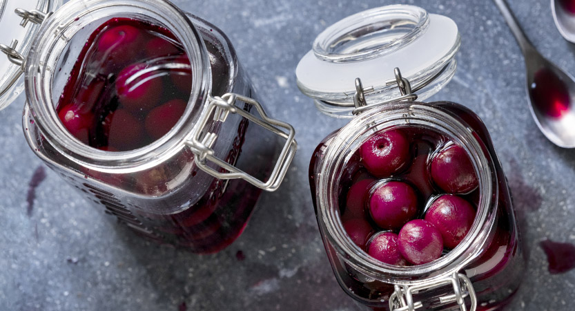 What's Cookin Good Lookin - Homemade Marinated Maraschino Cherries