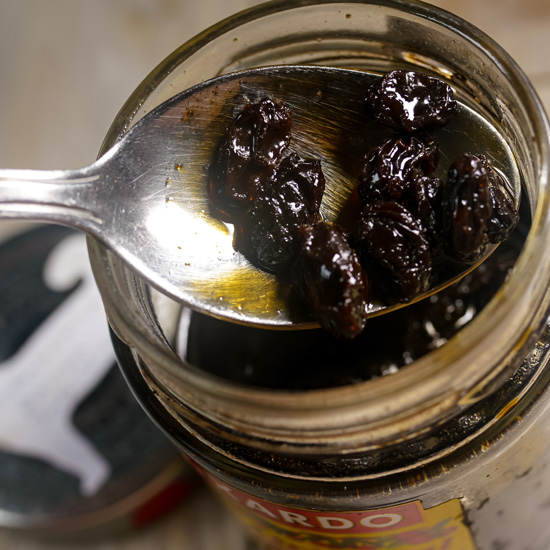 What's Cookin Good Lookin - Homemade Marinated Maraschino Raisins